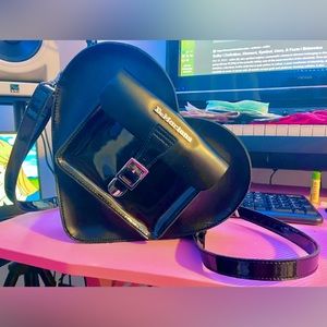 Dr Martens Black Heart Backpack / Crossbody